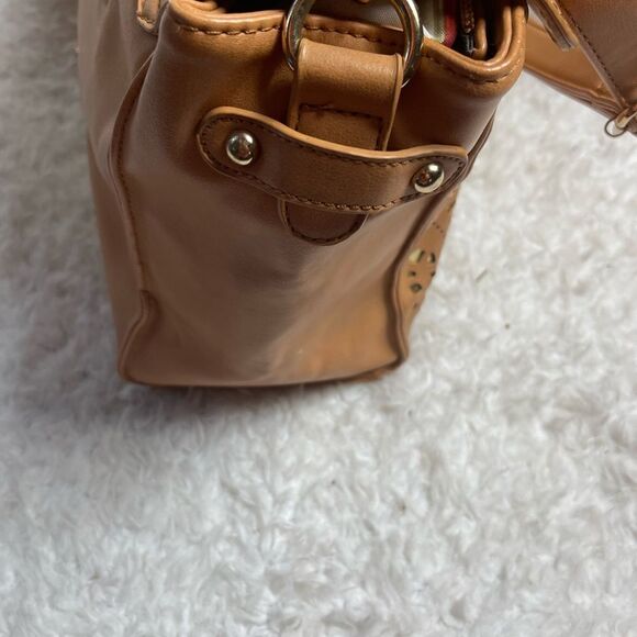 Bloom Theory Camera bag  tan synthetic leather laser cut metallic gold layer. - Picture 4 of 14